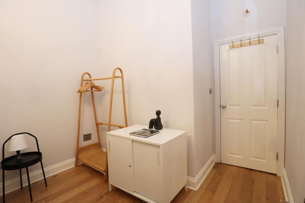 Seagulls Nest- Stylish 1 Bed Seafront Apartment Hastings Buitenkant foto