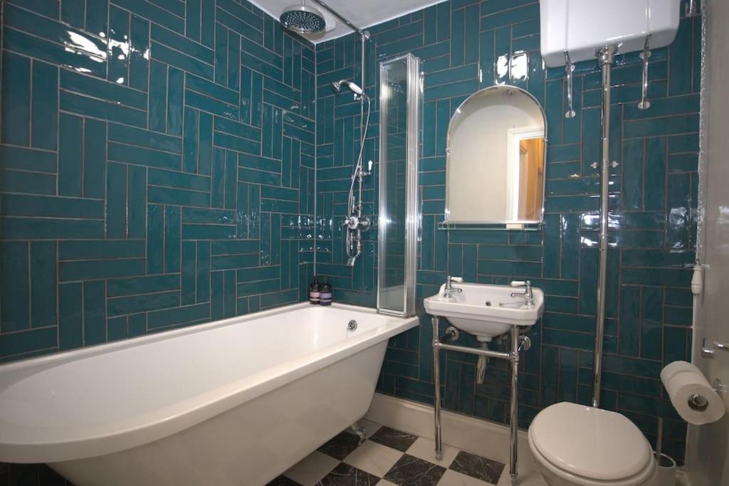 Seagulls Nest- Stylish 1 Bed Seafront Apartment Hastings Buitenkant foto
